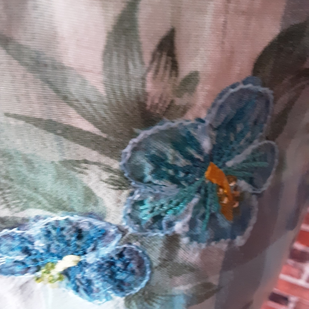 Lemon Grass Shirt - Picture 5 of 8
